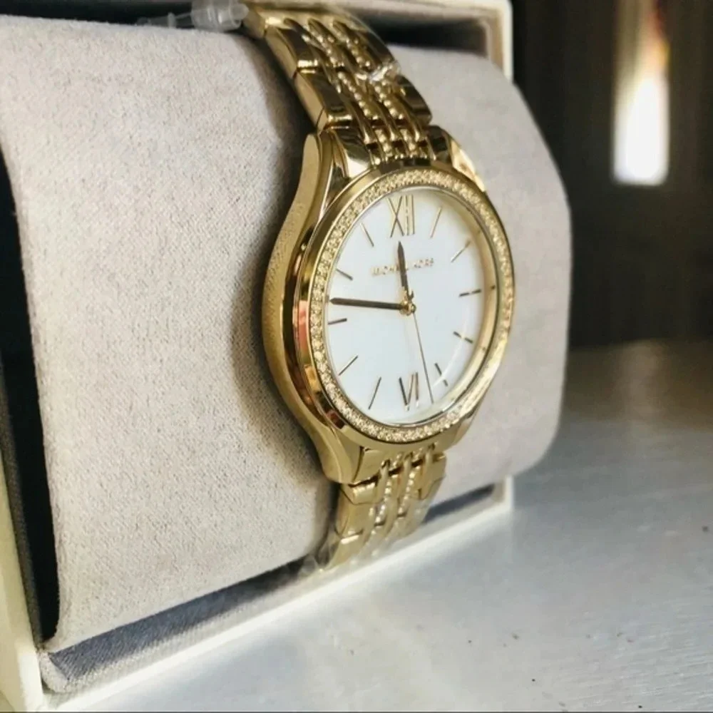 Michael Kors Gold Tone Watch Crystal Bezel Roman Numeral Dial NWT